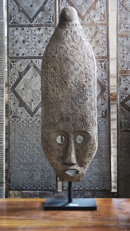 PRIMITIVE CARVED MASK 120CM4 PRIMITIVE CARVED MASK 120CM4