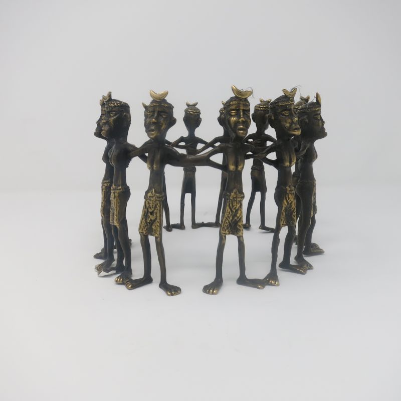 BRONZE FAMILY CIRCLE - DECOR OBJECTS BRONZE FAMILY CIRCLE - DECOR OBJECTS